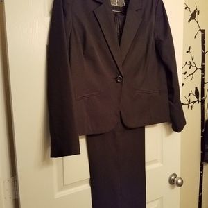 New dark gray pin stripes pant Suit